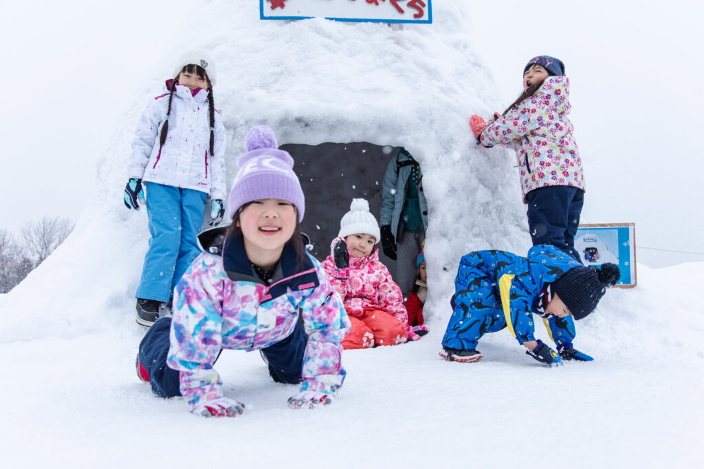 【北海道】「札幌羊之丘 SNOW PARK 2026」雪地活動無限玩！使用優惠碼再享10%折扣