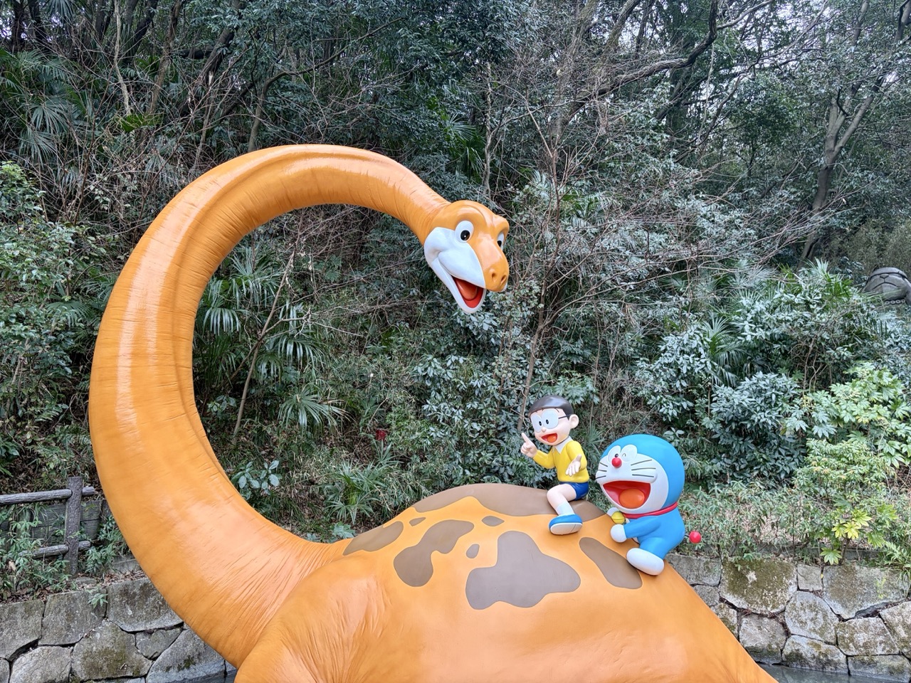 【東京近郊】粉絲必去神奇「哆啦A夢」世界！「藤子・F・不二雄博物館」必買必玩一日最強攻略